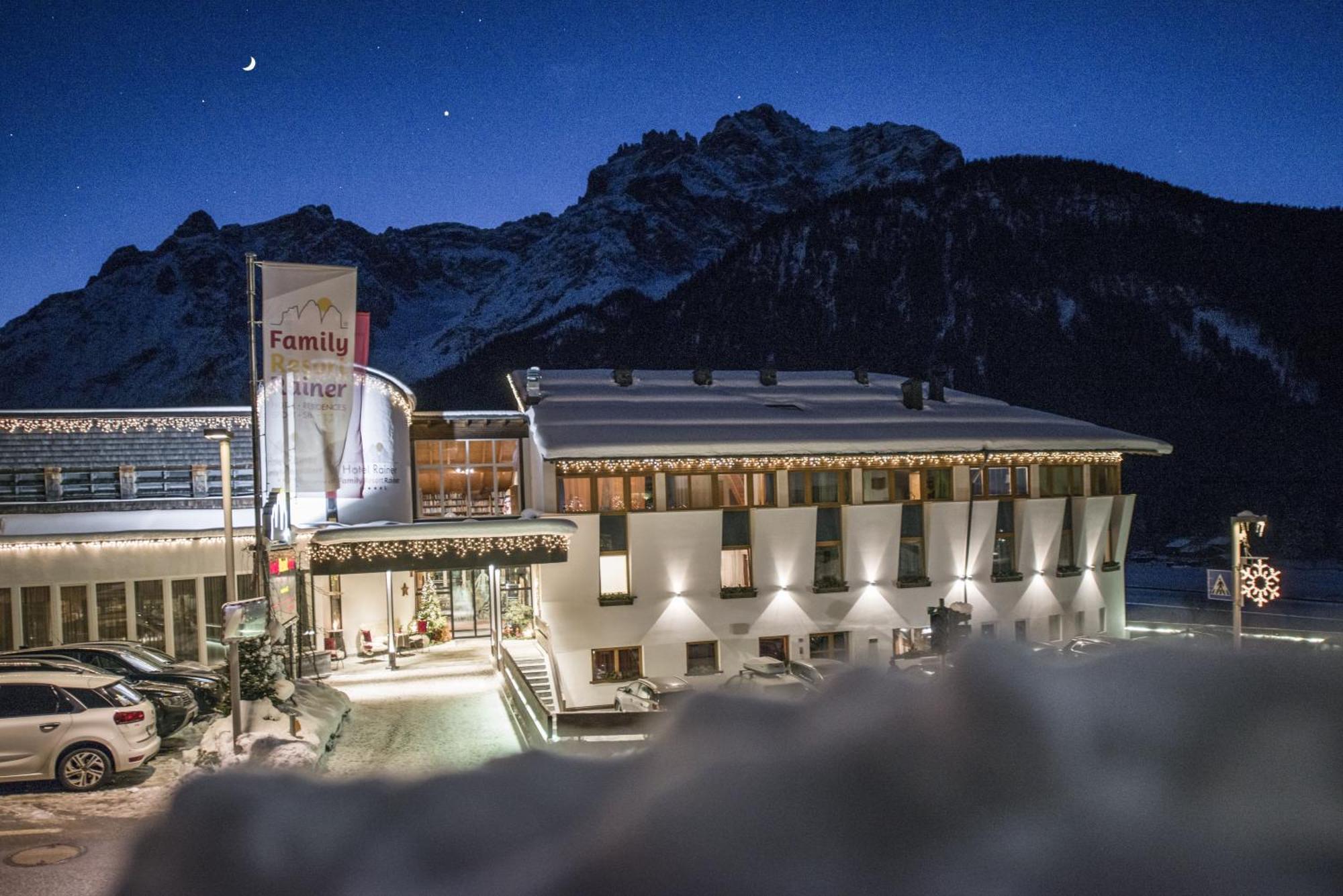 Family Resort Rainer Sexten Exterior foto